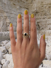 Load image into Gallery viewer, &#39;Vida&#39; Ring | Black Sapphire
