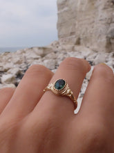 Load image into Gallery viewer, &#39;Vida&#39; Ring with Green Tourmaline
