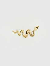Load image into Gallery viewer, &#39;Serpent&#39; Stud
