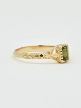 Load image into Gallery viewer, &#39;Asha&#39; Ring | Green Tourmaline
